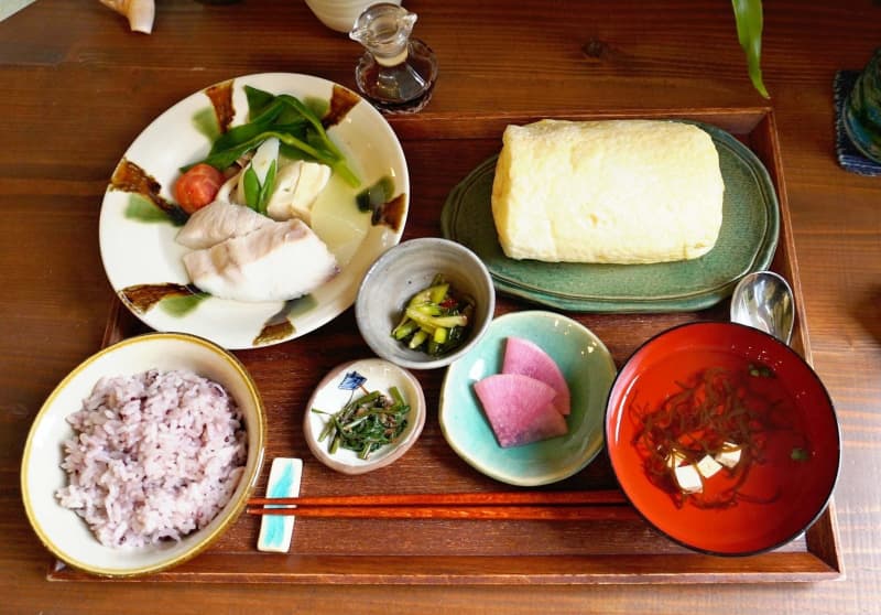 Fluffy fresh egg rolls, the secret is meringue Opened with charm of Ishigaki island