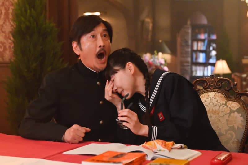 Kaizo (Kotaro Yoshida) & Iori (Kumiko Aso) The "unknown" story that depicts the beginning of love between a lovey-dovey vampire couple…