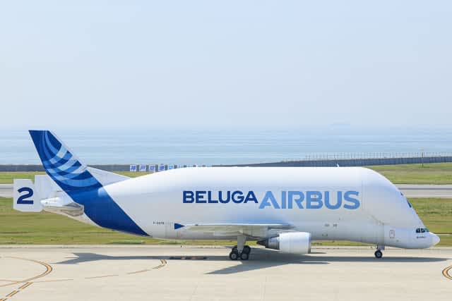 大型輸送機“ベルーガ”、関西・神戸へ1年4カ月ぶりの飛来！