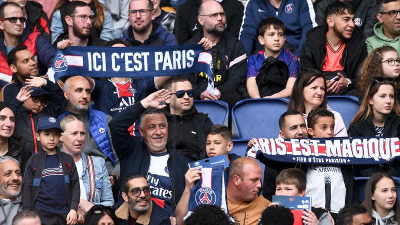 PSG, Qatar to sell part of stakeUS company in touch