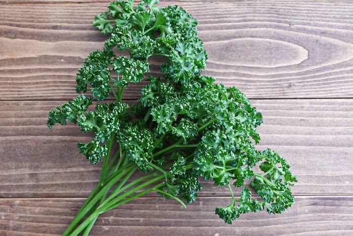 [Seasonal Ingredients] It's a waste to use a little!4 Easy Recipes to Enjoy Plenty of Parsley