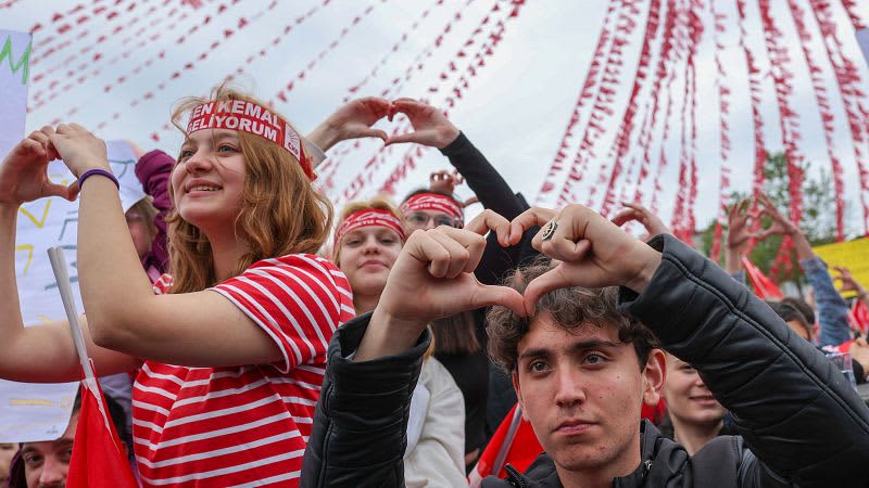 AI content is meddling in Turkey’s election. Ex…