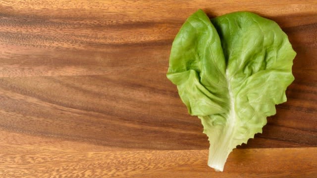 [How to choose, preserve, and nourish salad greens] The point is gloss and cut!