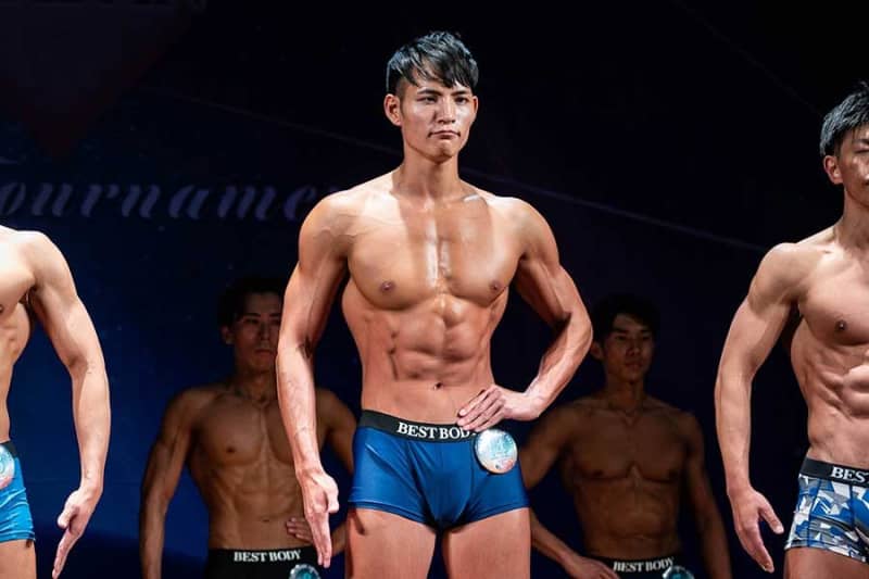 Transformation of 188 cm 66 kg "former skinny college student" A healthy and beautiful body created from shock and misery while studying in the United States