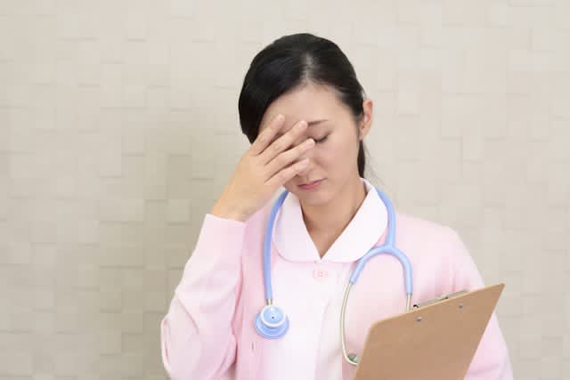 ナースのお仕事、転職した現役500人が答えた前職場への不満　「人手不足で自分への仕事量が多かっ…