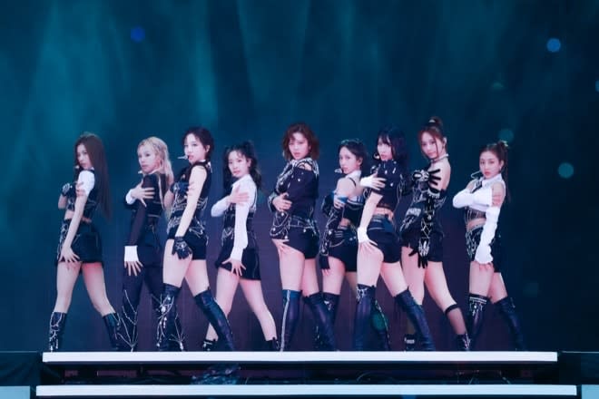 TWICE starts its largest world tour in Japan
