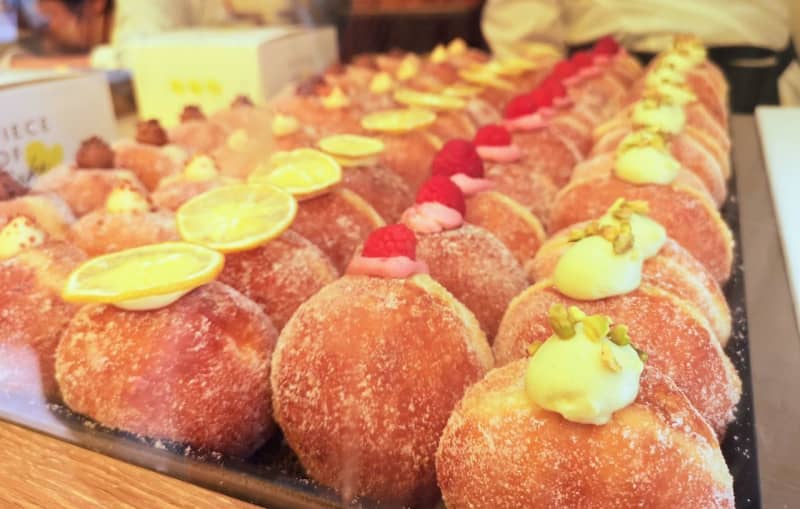 [10 Popular Donuts You Can Buy in Tokyo] Eat All Raw, Fried, Fluffy, Additive-free, and More!