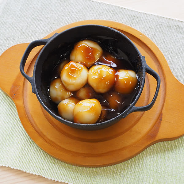 Chestnut dango, a souvenir from Miyagi's hot springs at home