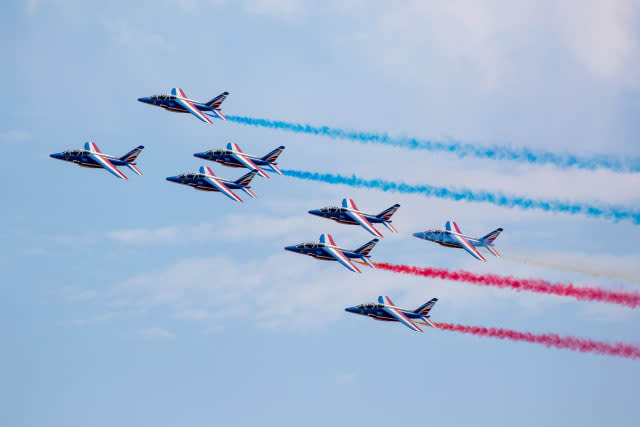 仏空軍アクロバットチーム「パトルイユ・ド・フランス」、創設70周年！記念塗装機が就航