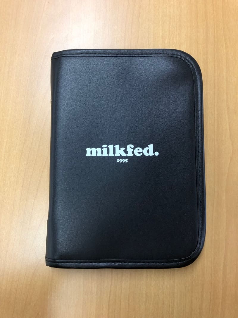Perfect for the adult generation's "push activity"!A simple and compact pouch that allows you to carry your "push"