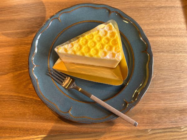 [Shizuoka City] Cafe "HACHI & MITSU" using honey from Maruko