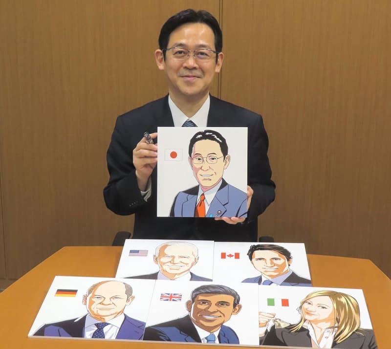 赤松健氏が広島サミットで〝マンガ外交〟　各国首脳の似顔絵を公司に手渡す