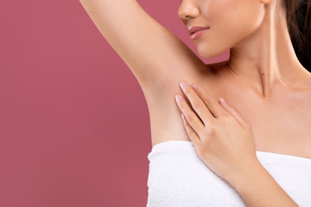 Prevent stickiness and odor caused by sweat! Tips for choosing a deodorant product