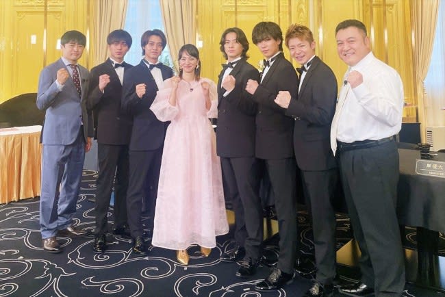 King & Prince go on a trip with five people & have a quiz showdown in a tuxedo Tonight's broadcast "Kimpuru" Gold...
