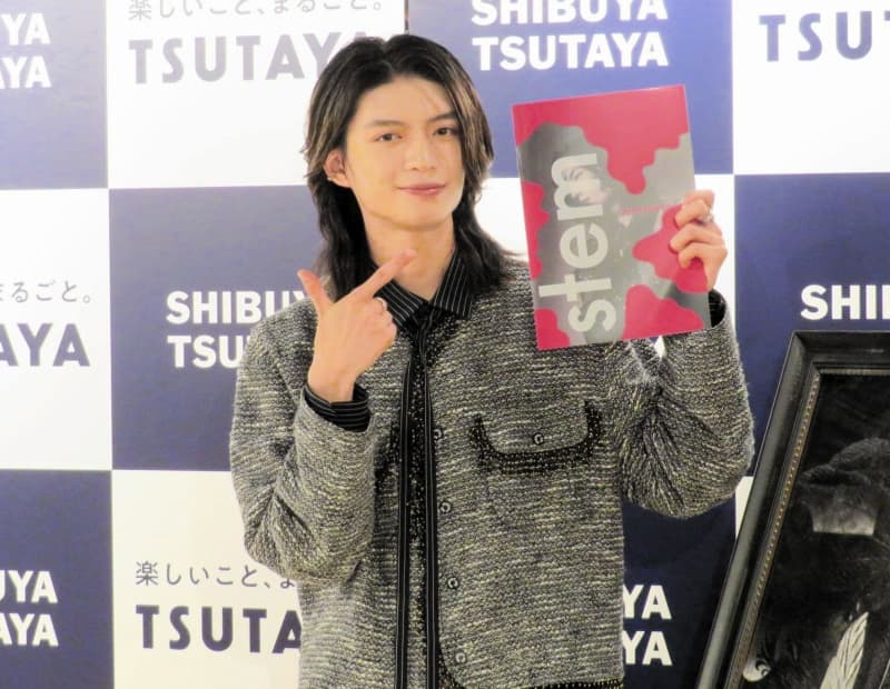 Genjibu / Kazuto Mokushiro's photo exhibition has 3 million points "Lebechi handsome is breaking through the limit"