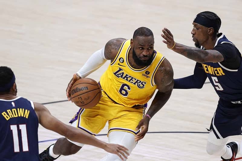 Rui Hachimura's excellent pass is also an illusion... Lebron's regretful dunk mistake is complained by an active NBA big player, "If that was decided..."