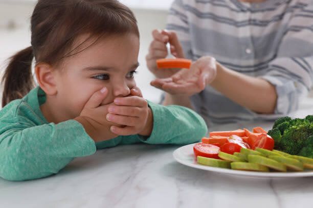 Children's food likes and dislikes.How do you get them to eat things they don't like?Everyone's Ingenuity & Expert Advice