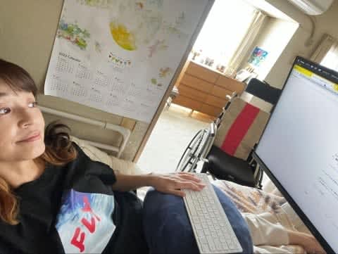 Telework career spread from remote work of ``alter-ego robot'', bedridden with severe disability