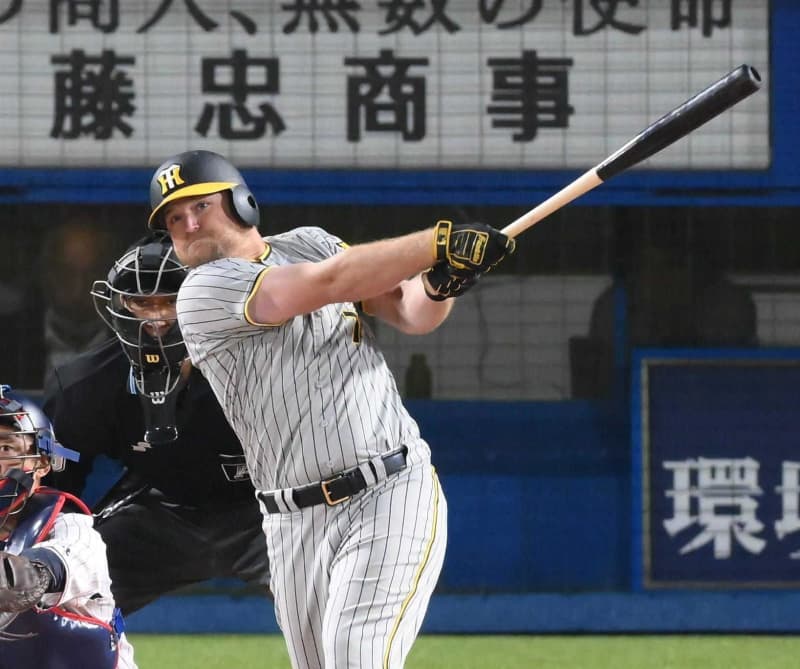 Hanshin/Noisy Rampage Preemptive V & Finishing No. 4 No. 3 with 5 runs, the highest number of 12 hits in Japan.
