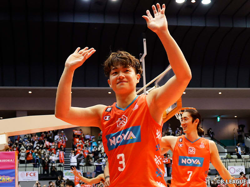 Naoto Tsuji, who served as the captain of Hiroshima this season, will leave the team and transfer when the contract expires