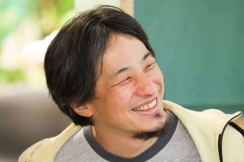 Mr. Hiroyuki, when asked "how to cheat farts" straight out "If you don't like it..."