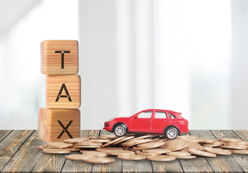 「自動車税」の支払いがまだの人必見！「減税」や「お得な支払い方法」について解説