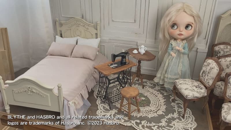 Listed online, sold out in minutes... A popular miniature artist with a high hobby has a reputation for being a perfect fit for the world of "Blythe"