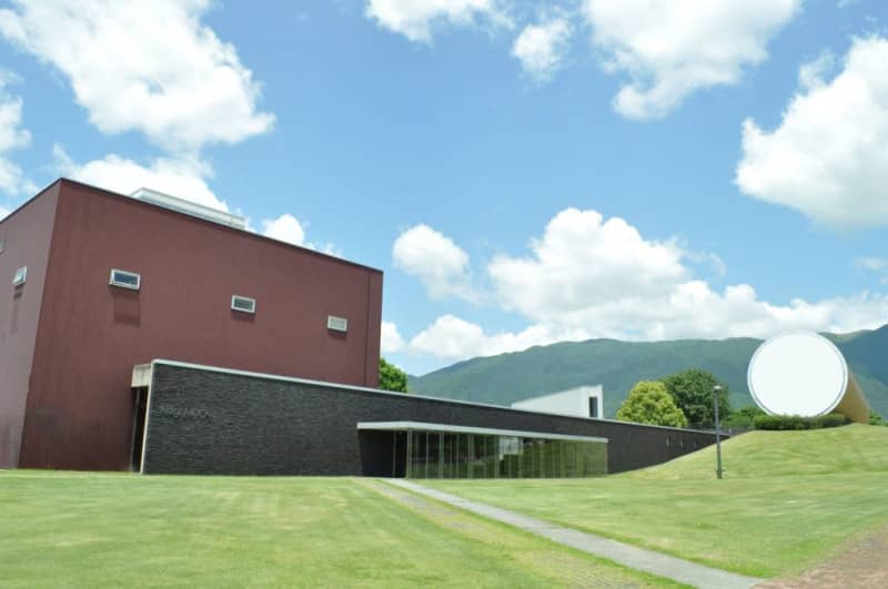 [Okayama] A museum integrated with the foot of the mountain designed by a world-famous architect What is contemporary art that you can experience with all five senses?