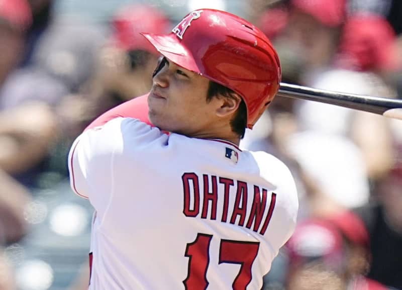 Shohei Ohtani ideal left middle No. 12, contributing to 2 consecutive wins and saving 4 for the second time this season Yoshida is stubborn with a double