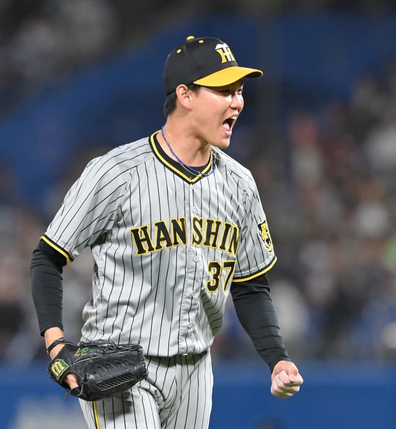 Critics point out the bright and dark between Hanshin and Yakult ``The difference in middle pitchers'' directly linked to victory