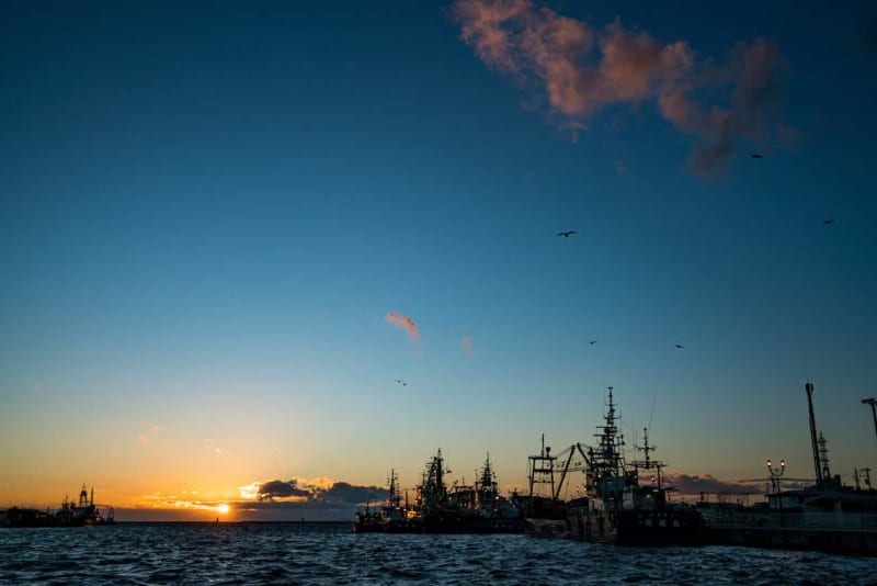 【世界三大夕日】インドネシアのバリ・フィリピンのマニラ湾・もう1つは日本？