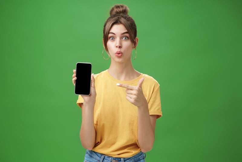 マイナカードのスマホ搭載は安全？ 新サービスのメリット・デメリット解説