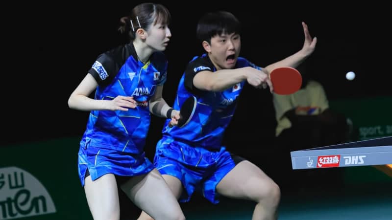 Tomokazu Harimoto/Hina Hayata loses to Chinese pair in the final 2 consecutive silver medals <world table tennis 2023 Durban>