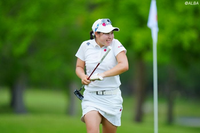 Take the lead with a new putter!“Self-rule” that Yuna Araki protects overseas