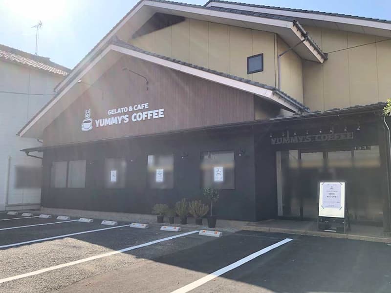 "GELATO & CAFE YUMMY'S COFFEE" in Chuo Ward, Niigata City...