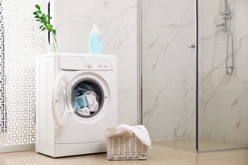 「洗濯乾燥機」の電気代を節約するにはどうすればいい？ 乾燥方式によっては「2倍以上」の差に!?