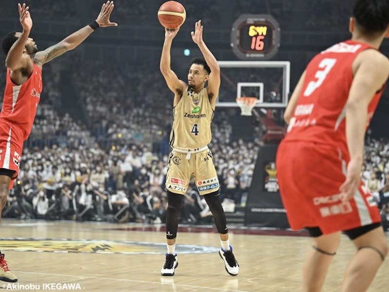 The Ryukyu Golden Kings win their long-awaited B League title for the first time! …By stopping the Chiba Jets from winning the triple crown, they will win the championship