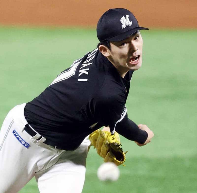 Lotte holds the lead, clear victory over hawk Saving 10 to the interleague game Akira Sasaki, who pitched for the first time in 23 days, won the 4th win without injury 6...
