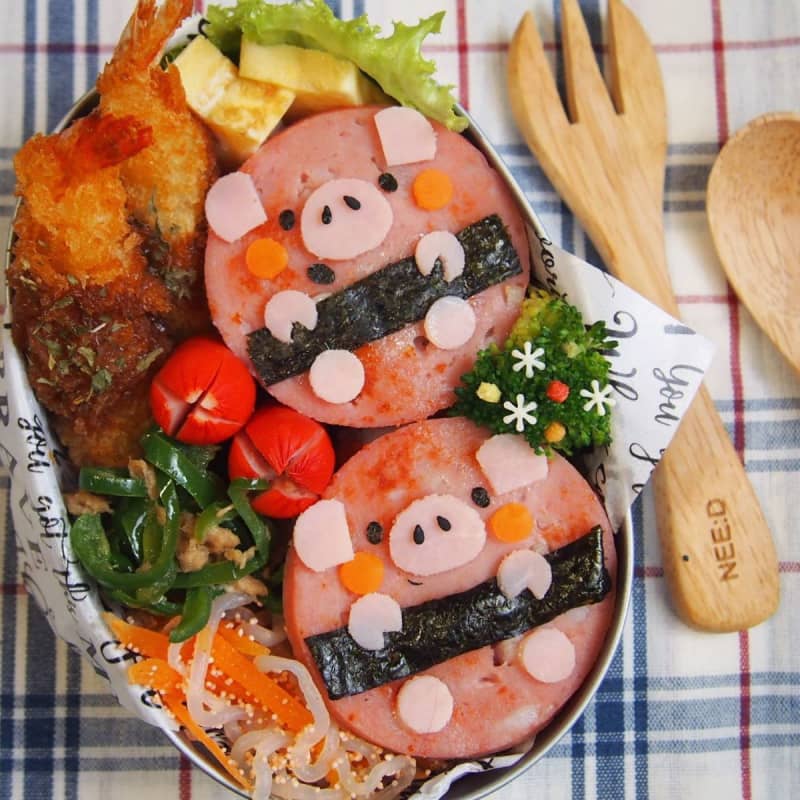 This is easy!Let's make a "#pig bento" with ham and sausage♪
