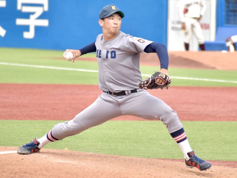 Keio University's Zen Tanimura, who lost 7 goal in the 1th inning and won his second win of the season, said his first match against Waseda-Keio was "a very good experience that gave me a push"