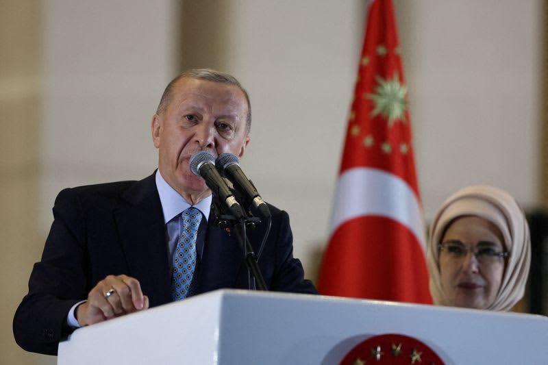 トルコ大統領選、エルドアン氏が勝利　長期政権継続へ