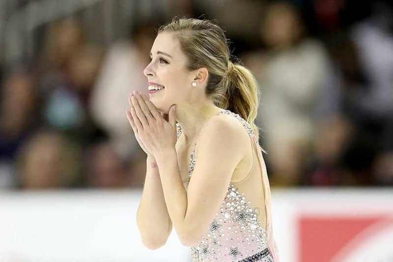 Former U.S. figure skating champion announces pregnancy