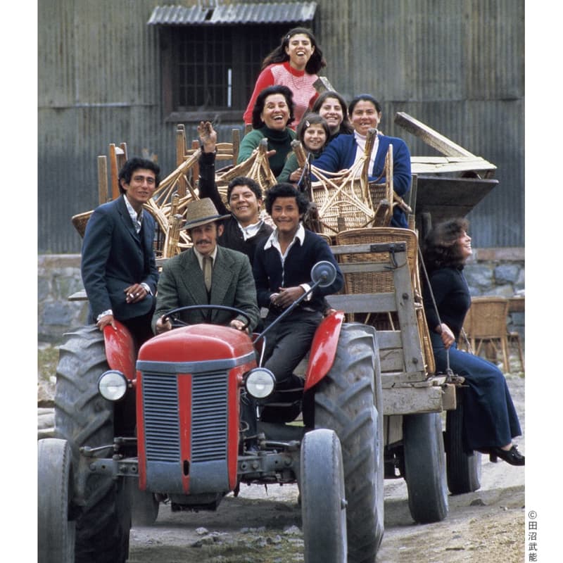 Tracing the trajectory of the photographer who recorded the times The first large-scale retrospective exhibition since his death “Takeyoshi Tanuma: Anthem for Human Beings”