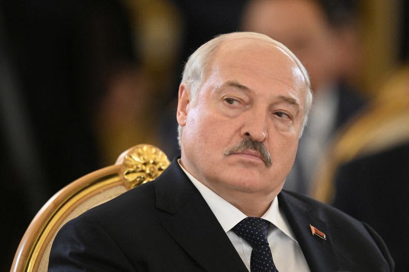 Belarus president says he can prepare nuclear weapons if he joins coalition with Russia
