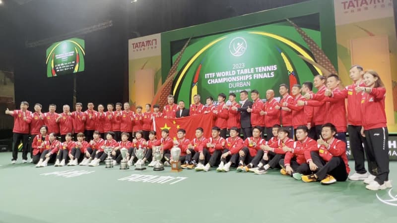 [world table tennis] Super valuable!Infiltrate the photo shoot of the Chinese national team immediately after the ceremony at the end of the tournament