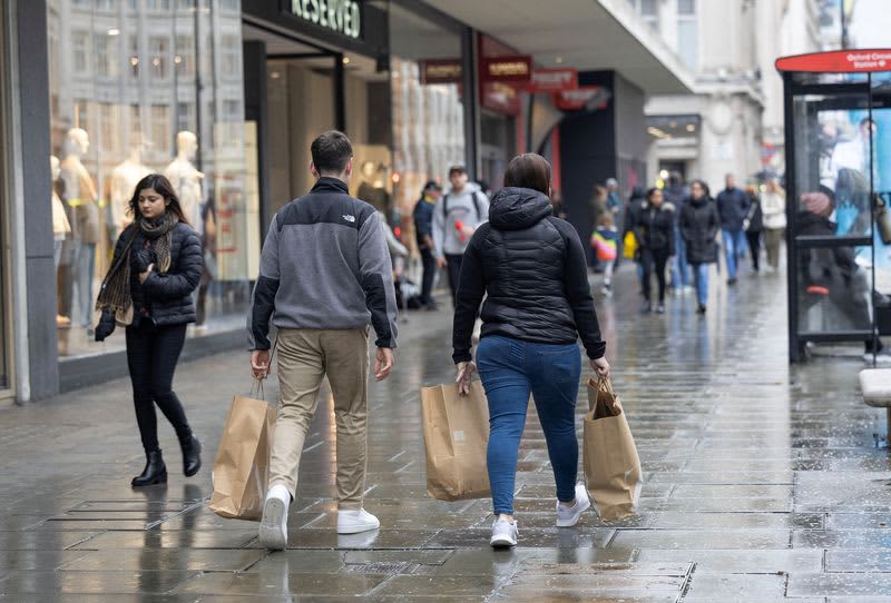 UK retail prices hit record high 5% in May