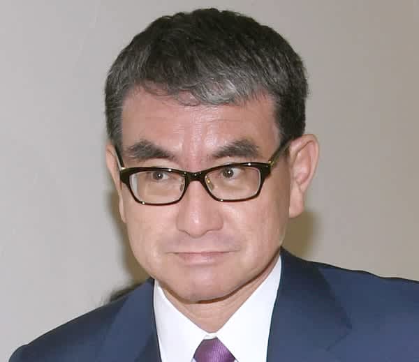 Minister Taro Kono shifts responsibility for the series of minor card problems ... Aren't you given points wrongly "I learned from the news"