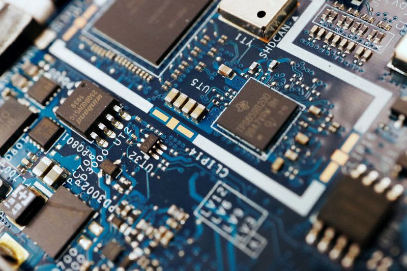 Ministry of Economy, Trade and Industry promotes development of energy-saving semiconductors for AI Revision of semiconductor strategy
