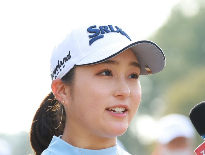 橋添穂が美しいピアス姿を公開　「横顔も美しい」「大人の女性」とファンも絶賛