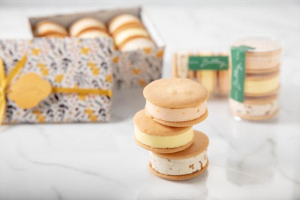 Summer cool butter sandwiches such as mango and blood orange will be released from June 6st!New canelé box…